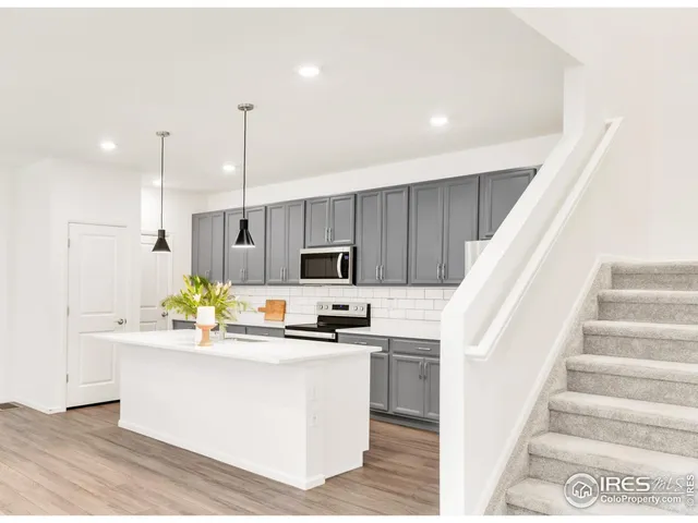 $573,000 | 2455 Alpine Street, Longmont, CO 80504