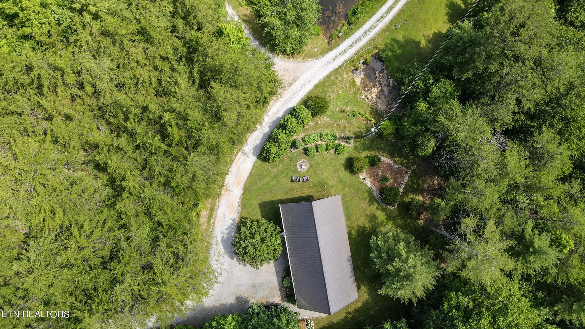 823 Yellow Nugget Road Tellico Plains, TN 37385 - Photo 11 of 59 Gallery Image 11