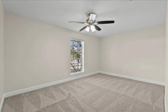 $330,000 | 15514 Diana Lane, Houston, TX 77062