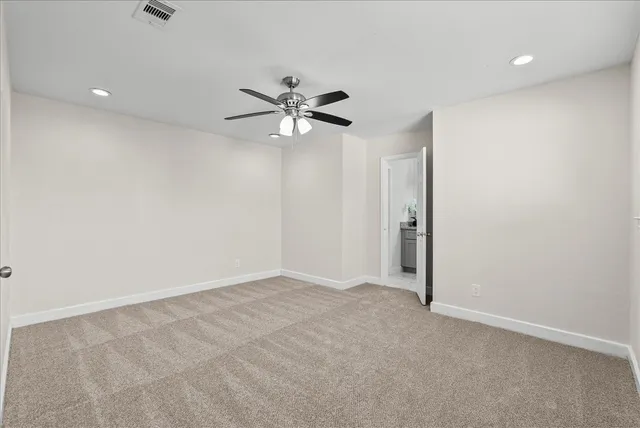 $330,000 | 15514 Diana Lane, Houston, TX 77062