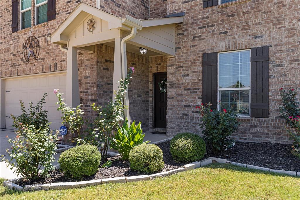 2217 Heaton Street Forney, TX 75126 - Photo 4 of 39