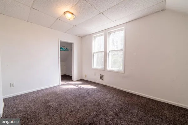 $1,500 | 34 Avon Place, Unit 2, Vineland, NJ 08360