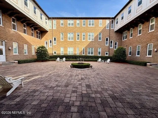 $2,200 | 2525 College Street, Unit 2201, Jacksonville, FL 32204