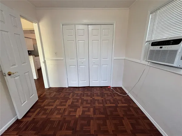 $1,800 | 2162 46th Avenue North, St. Petersburg, FL 33714