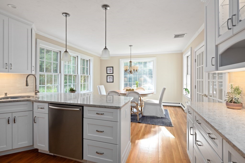5 Cutter Hill Road Hingham, MA 02043 - Photo 11 of 42 Gallery Image 11
