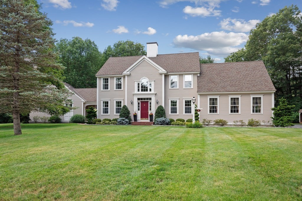 5 Cutter Hill Road Hingham, MA 02043 - Photo 2 of 42 Gallery Image 2