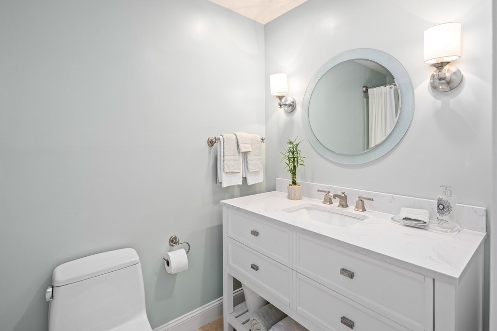 5 Cutter Hill Road Hingham, MA 02043 - Photo 23 of 42 Gallery Image 23