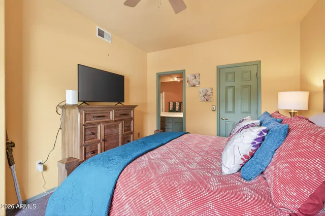 $299,990 | 3830 East Lakewood Parkway East, Unit 2173, Phoenix, AZ 85048