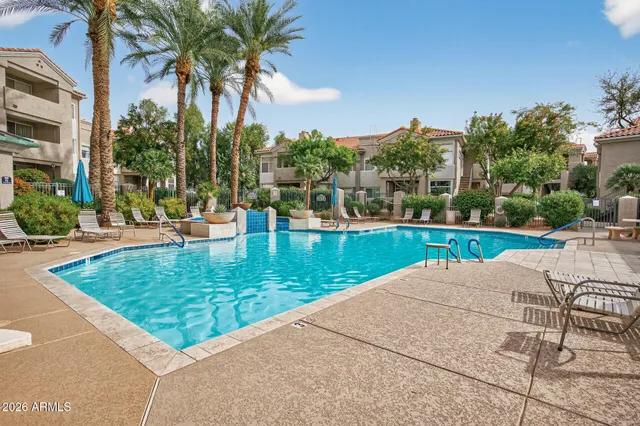 $299,990 | 3830 East Lakewood Parkway East, Unit 2173, Phoenix, AZ 85048