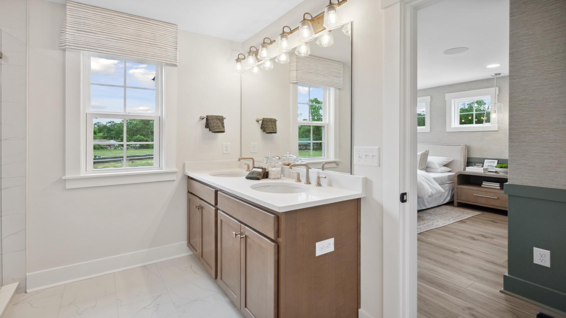 455 Cadbury Loop Summerville, SC 29486 - Photo 33 of 38 Primary Bath