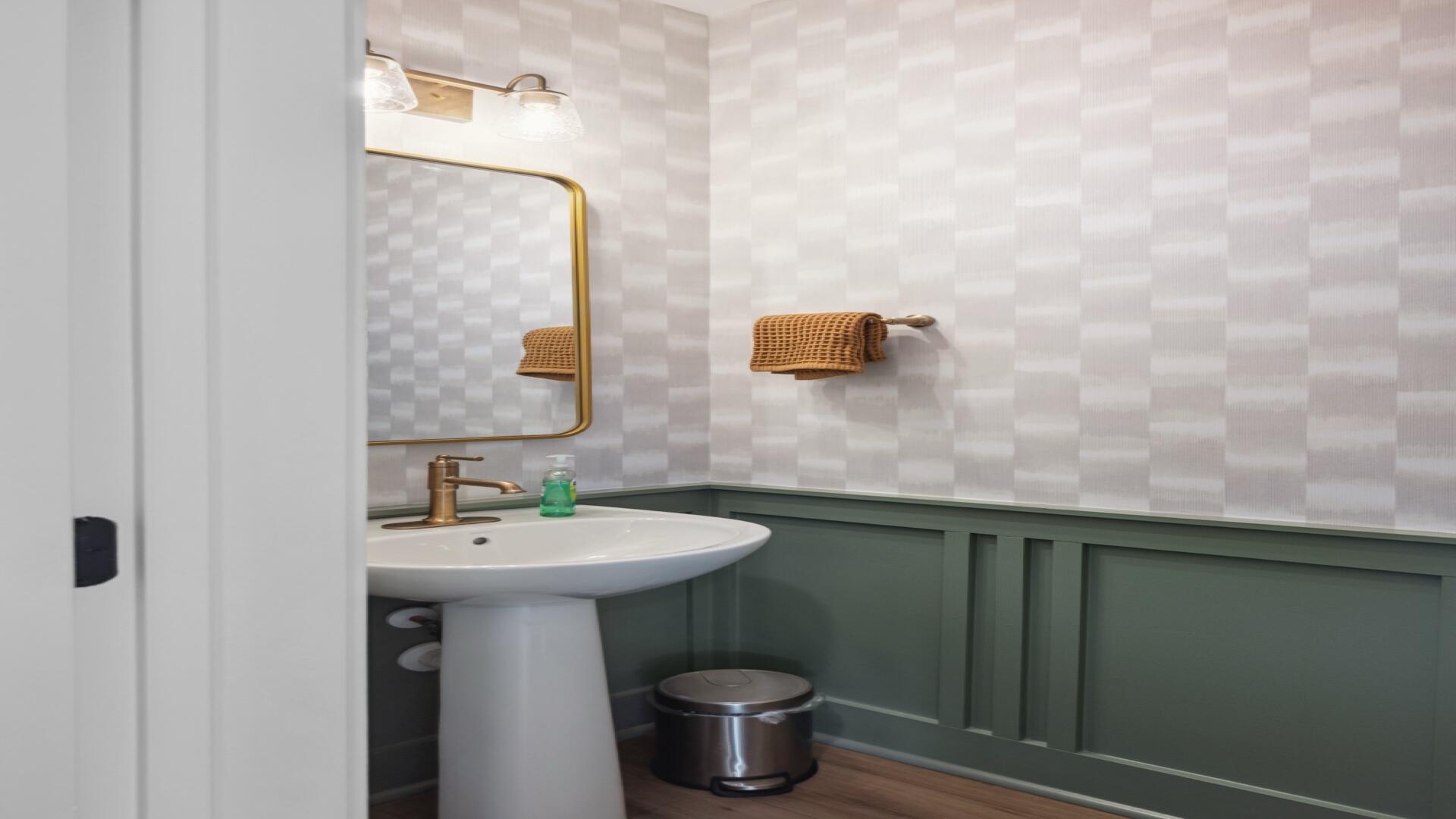 455 Cadbury Loop Summerville, SC 29486 - Photo 9 of 38 Powder Room