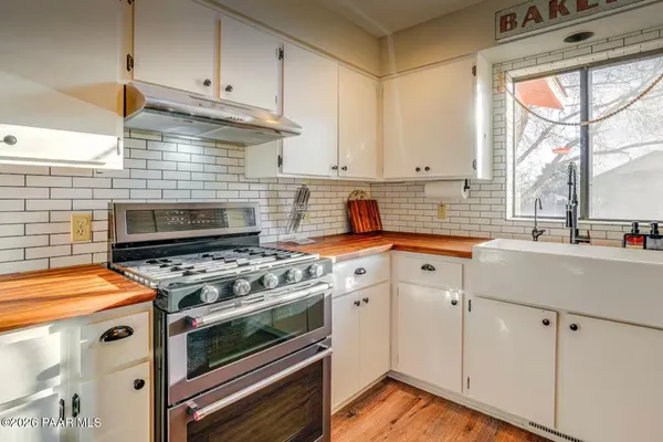 $435,000 | 17571 East Hummingbird Lane, Mayer, AZ 86333