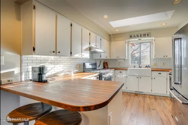 $435,000 | 17571 East Hummingbird Lane, Mayer, AZ 86333