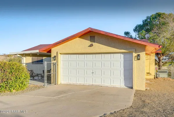 $435,000 | 17571 East Hummingbird Lane, Mayer, AZ 86333