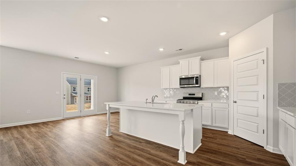 502 Abbott Road Statham, GA 30666 - Photo 6 of 59
