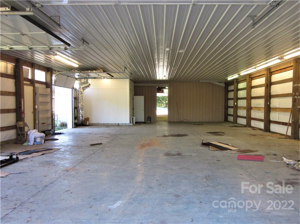 118 Patrick Road Gastonia, NC 28056 - Photo 40 of 45 a view of a room with gym equipment