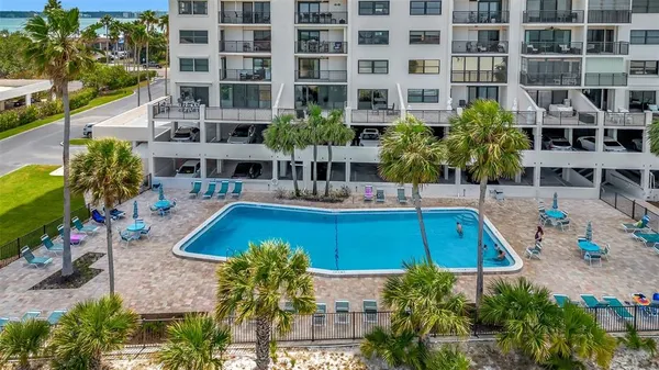 $3,600 | 1270 Gulf Boulevard, Unit 1003, Clearwater, FL 33767