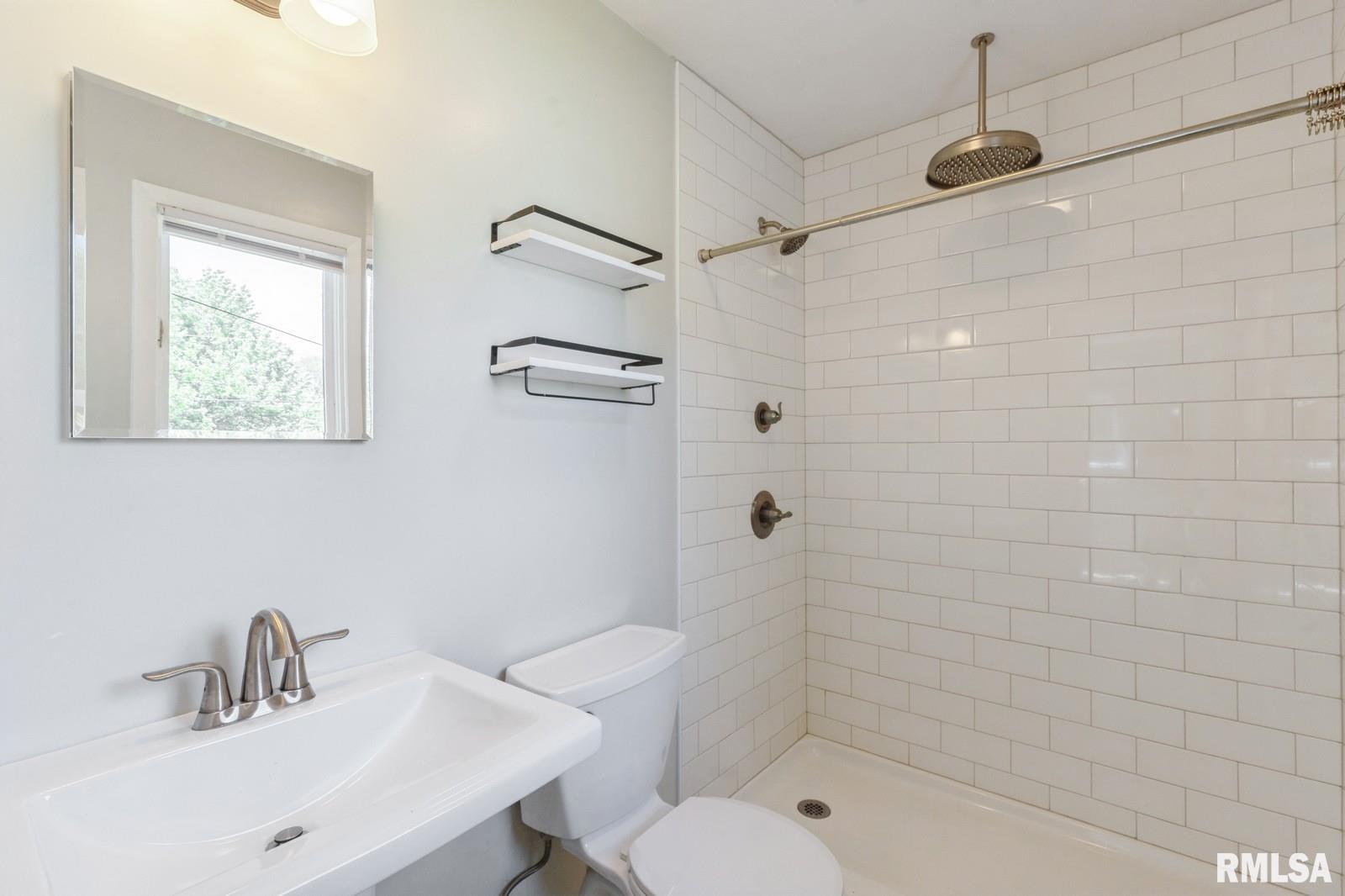 1119 Mark Street Colona, IL 61241 - Photo 13 of 28