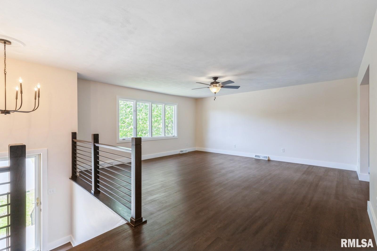 1119 Mark Street Colona, IL 61241 - Photo 7 of 28