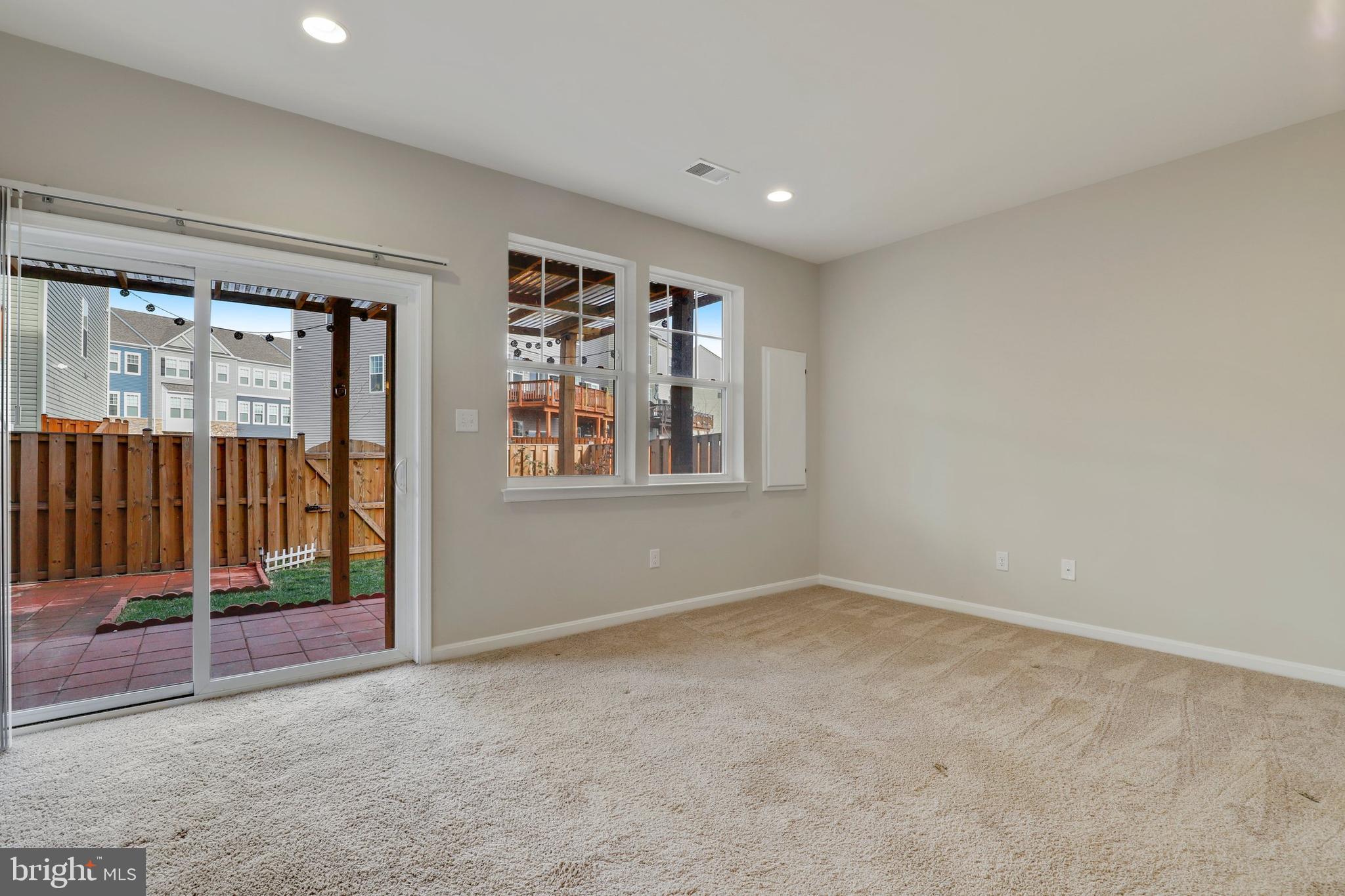 4601 Cambria Road Frederick, MD 21703 - Photo 15 of 36