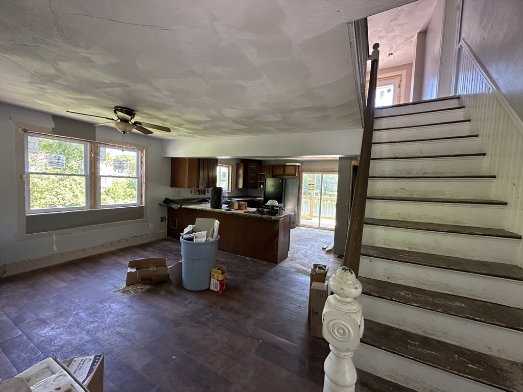 190 Grove Street Clinton, MA 01510 - Photo 16 of 21