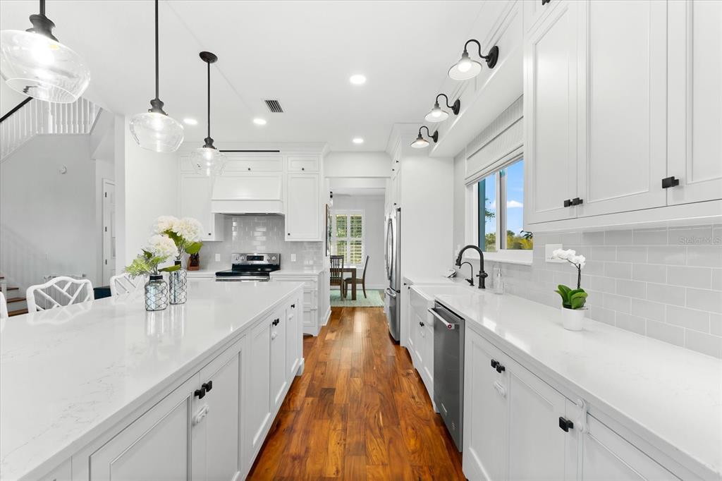 4104 Wolf Ridge Crossing Parrish, FL 34219 - Photo 17 of 93 Gallery Image 17