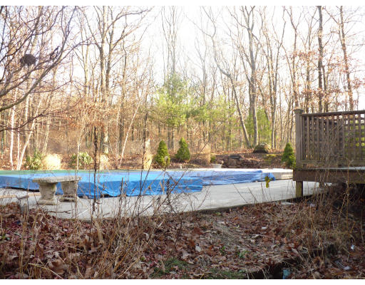 10 Rock Road Attleboro, MA 02703 - Photo 11 of 13 Gallery Image 11
