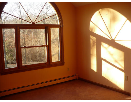 10 Rock Road Attleboro, MA 02703 - Photo 8 of 13 Gallery Image 8