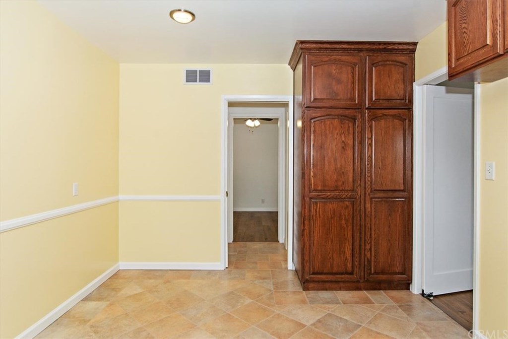 1731 Elaine Street Pomona, CA 91767 - Photo 8 of 23