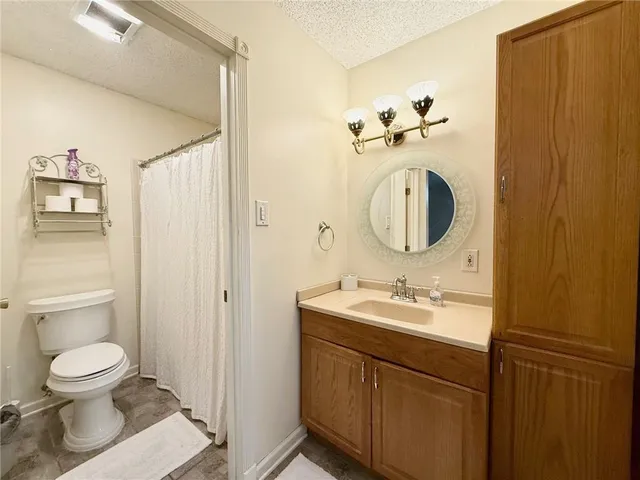 $2,500 | 201 Wall Boulevard, Gretna, LA 70056