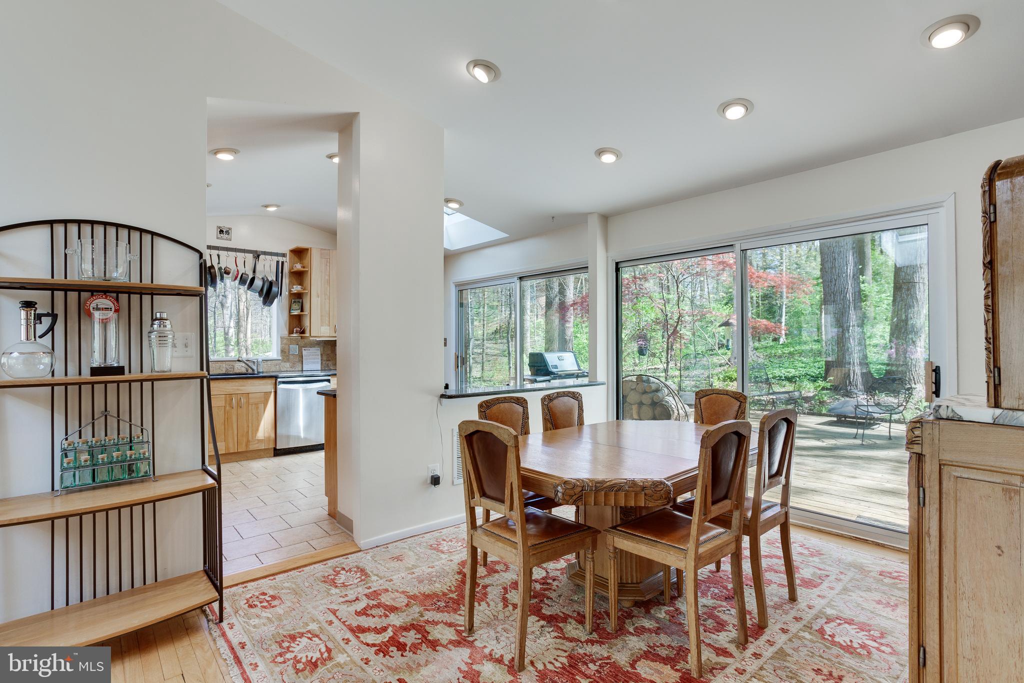 8129 Hamilton Spring Road Bethesda, MD 20817 - Photo 17 of 45
