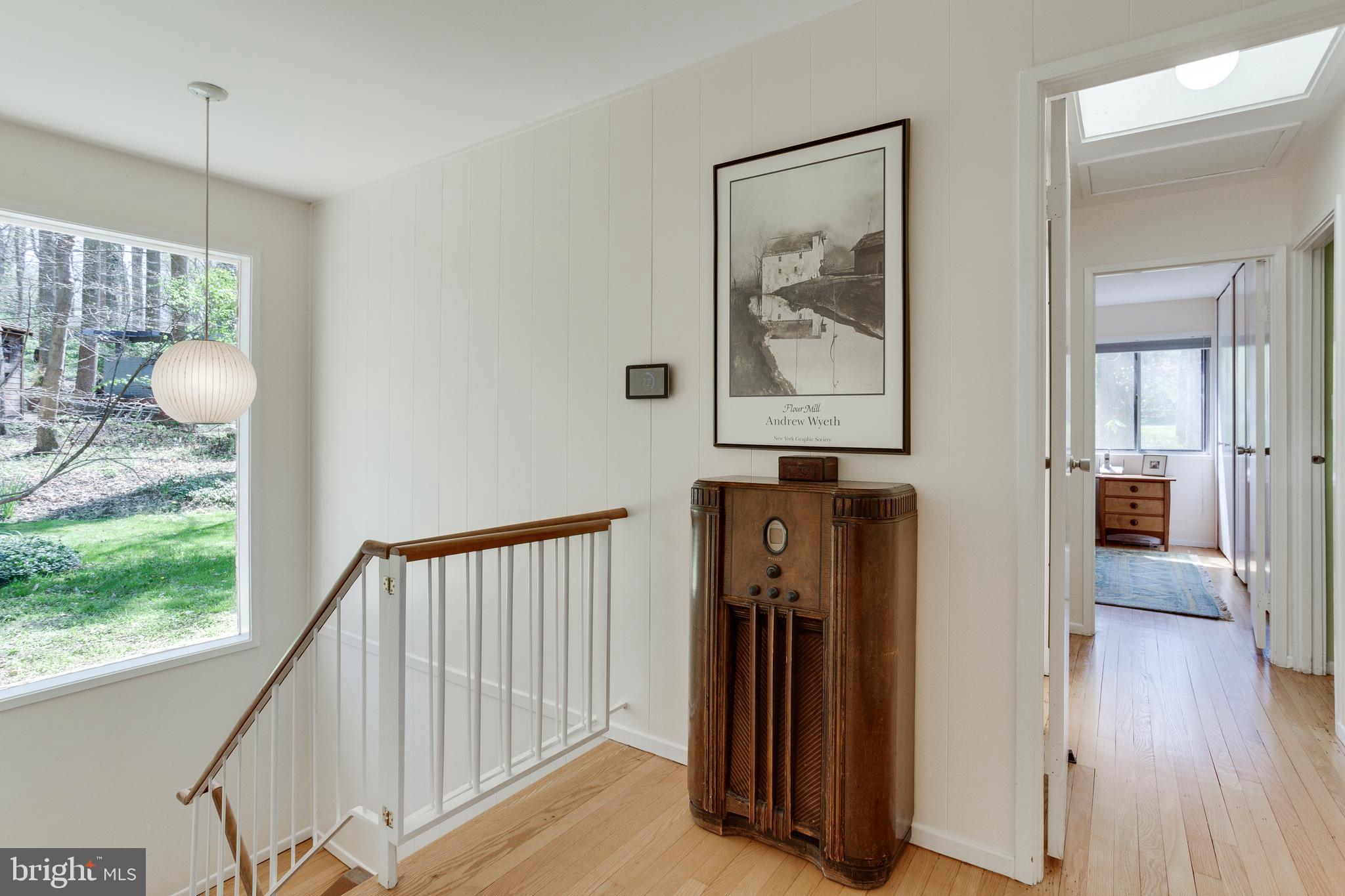 8129 Hamilton Spring Road Bethesda, MD 20817 - Photo 26 of 45