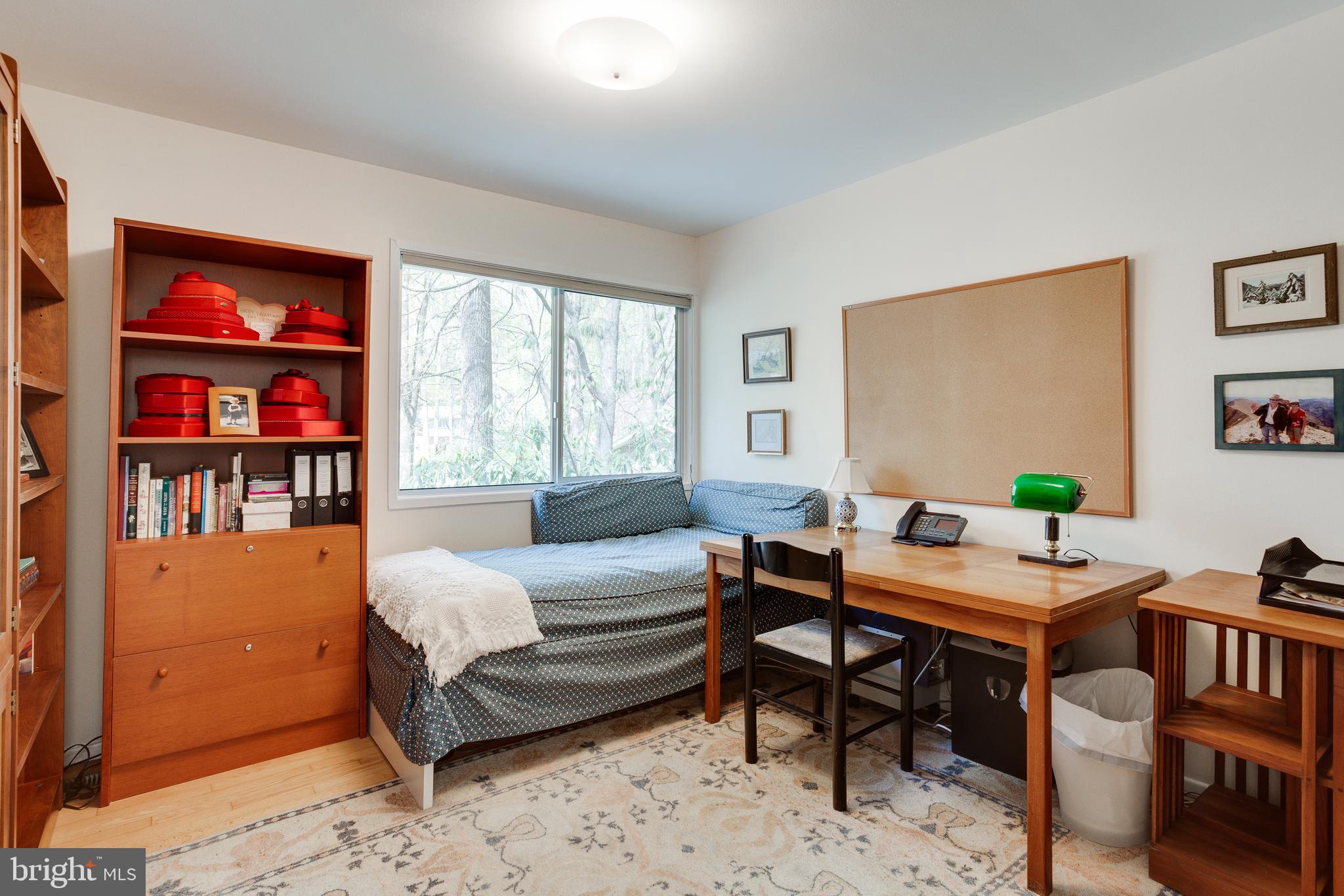 8129 Hamilton Spring Road Bethesda, MD 20817 - Photo 28 of 45