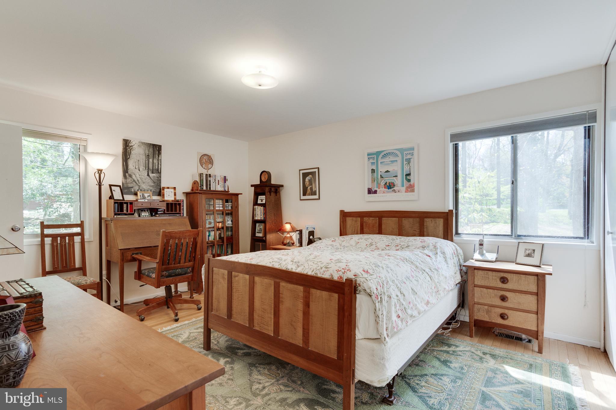 8129 Hamilton Spring Road Bethesda, MD 20817 - Photo 31 of 45