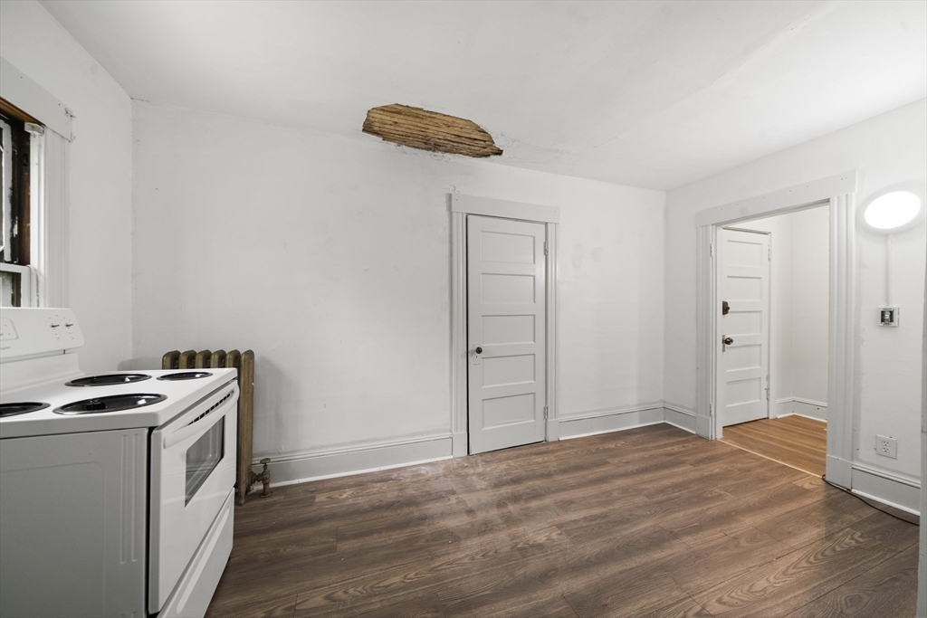 363 White Street Springfield, MA 01108 - Photo 35 of 35