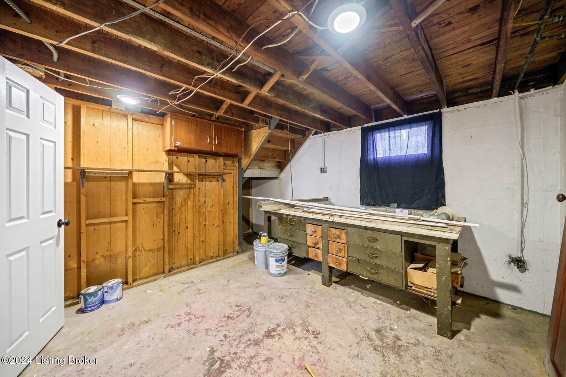 3911 Poplar Level Road Louisville, KY 40213 - Photo 42 of 49 photo_online_041