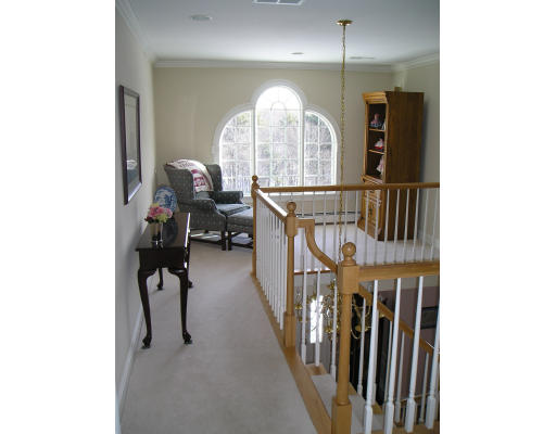 38 Vine Brook Road Medfield, MA 02052 - Photo 12 of 18 Gallery Image 12