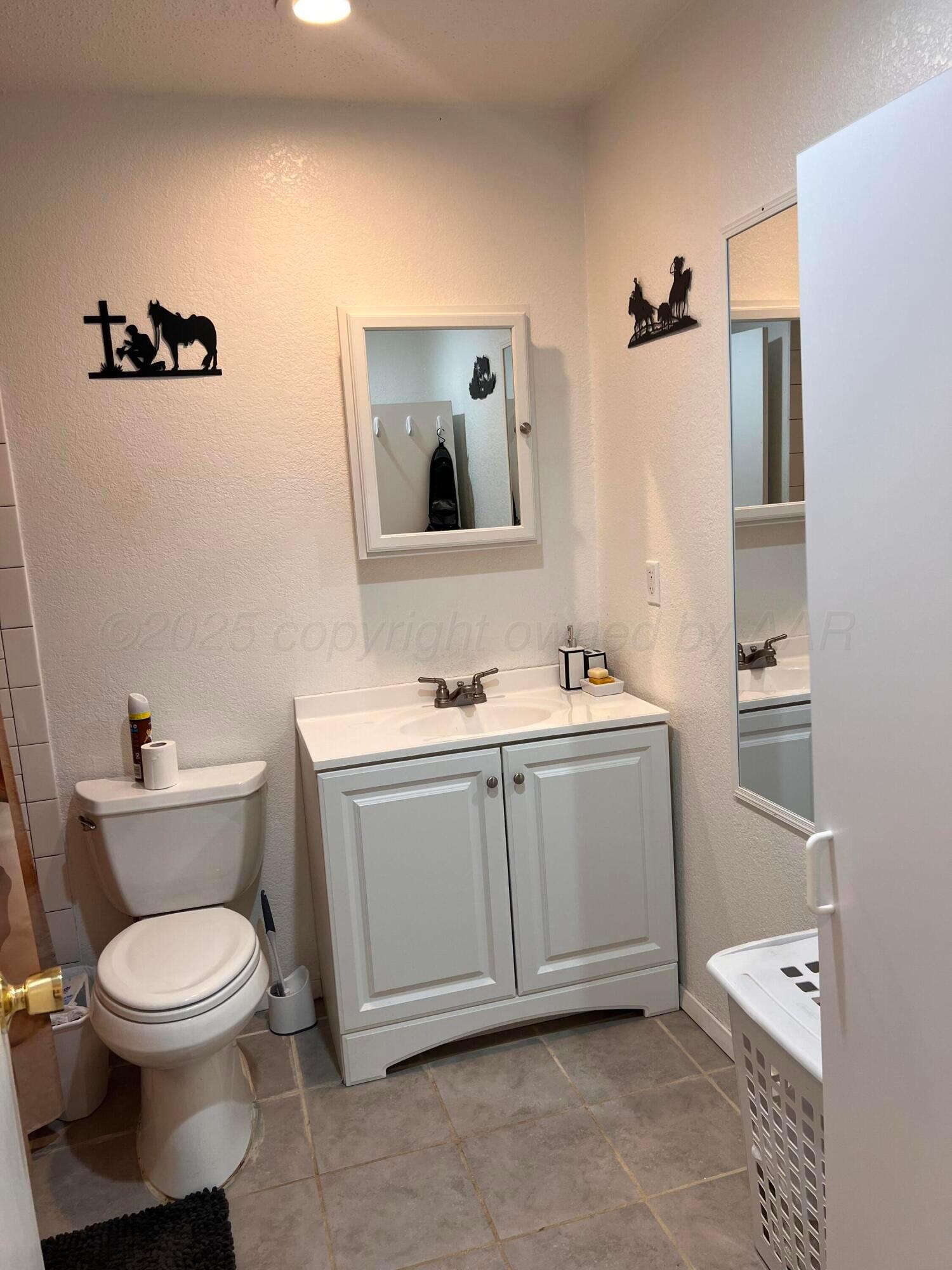 242 Beach Street Hereford, TX 79045 - Photo 12 of 17 IMG_9973