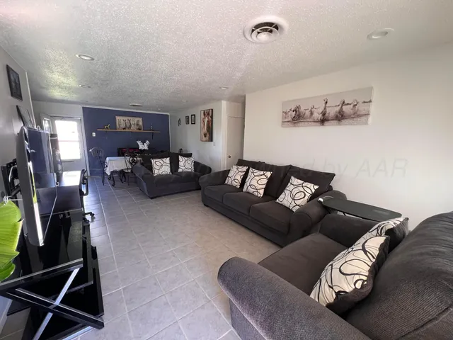 $220,000 | 242 Beach Street, Hereford, TX 79045