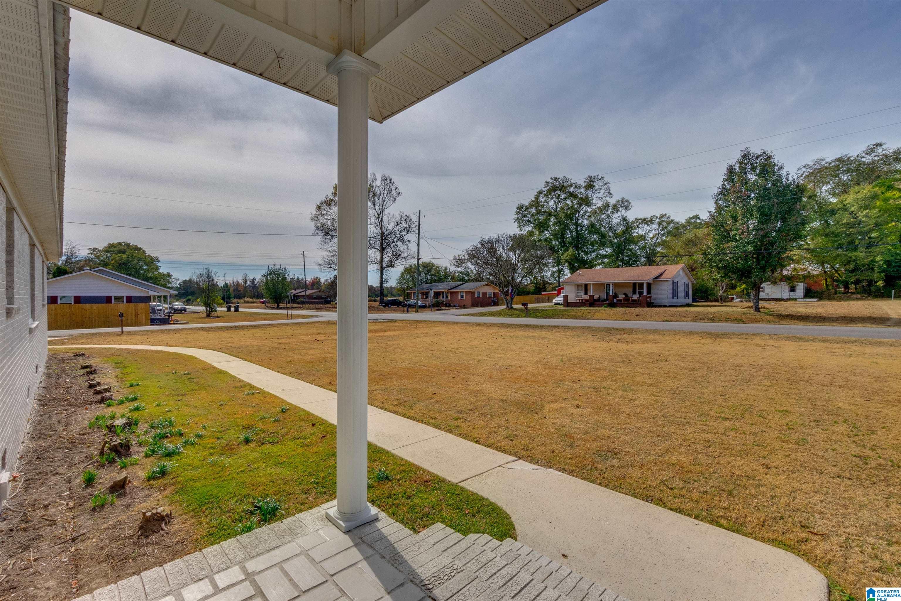 308 Penter Avenue Clanton, AL 35045 - Photo 9 of 49