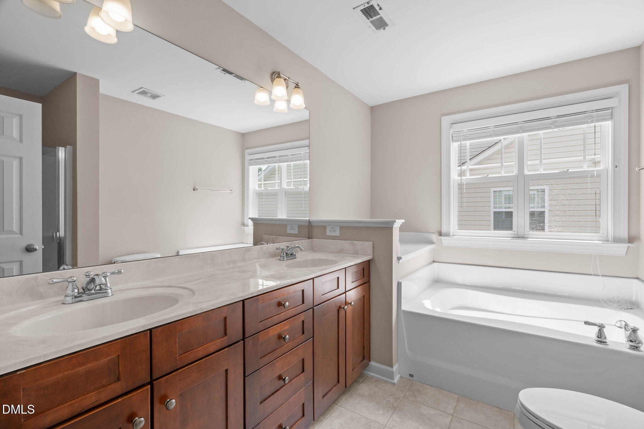 1919 Fieldhouse Avenue Raleigh, NC 27603 - Photo 28 of 40 A-25
