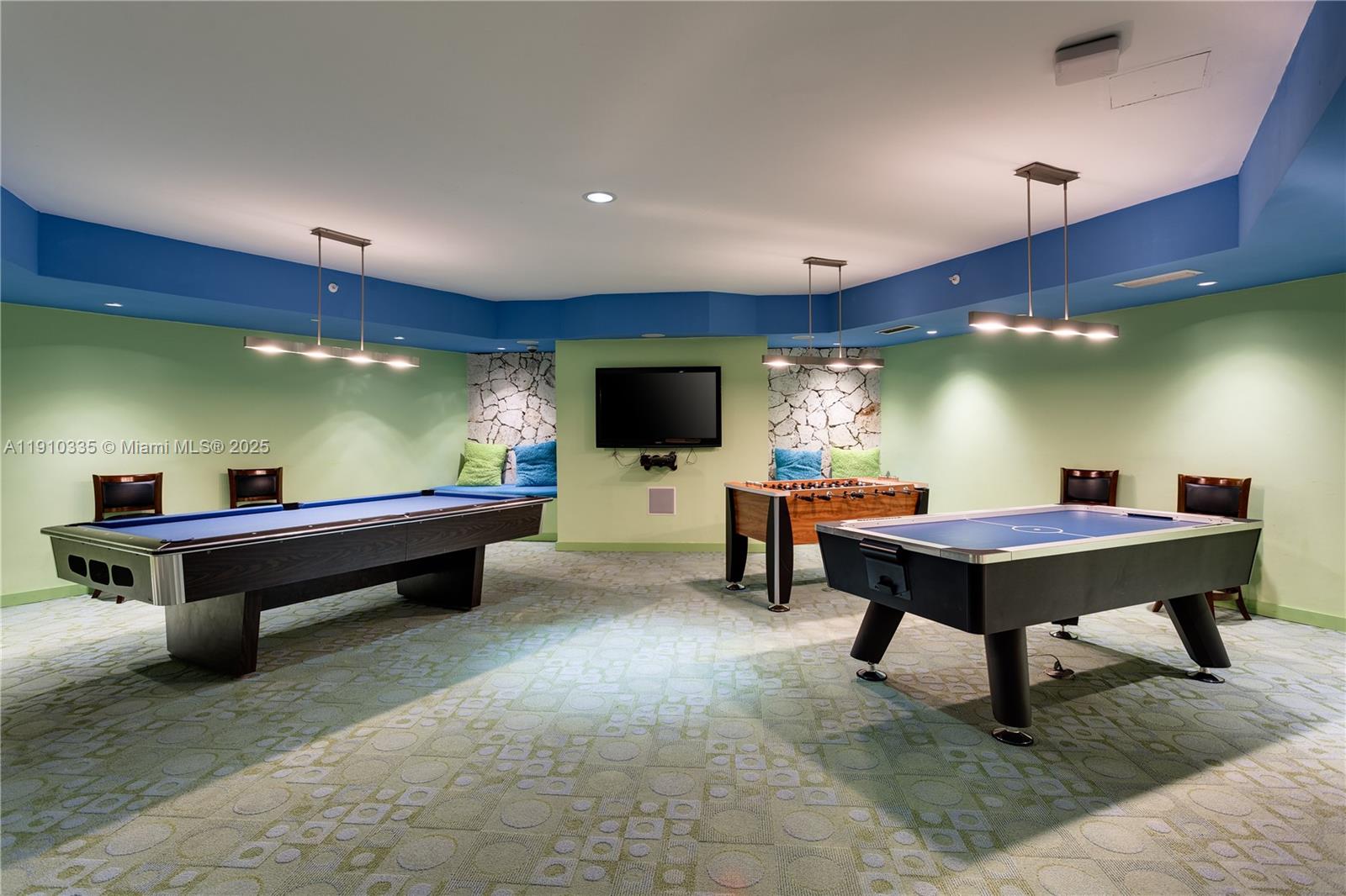 1111 Crandon Boulevard, Unit C205 Key Biscayne, FL 33149 - Photo 18 of 23