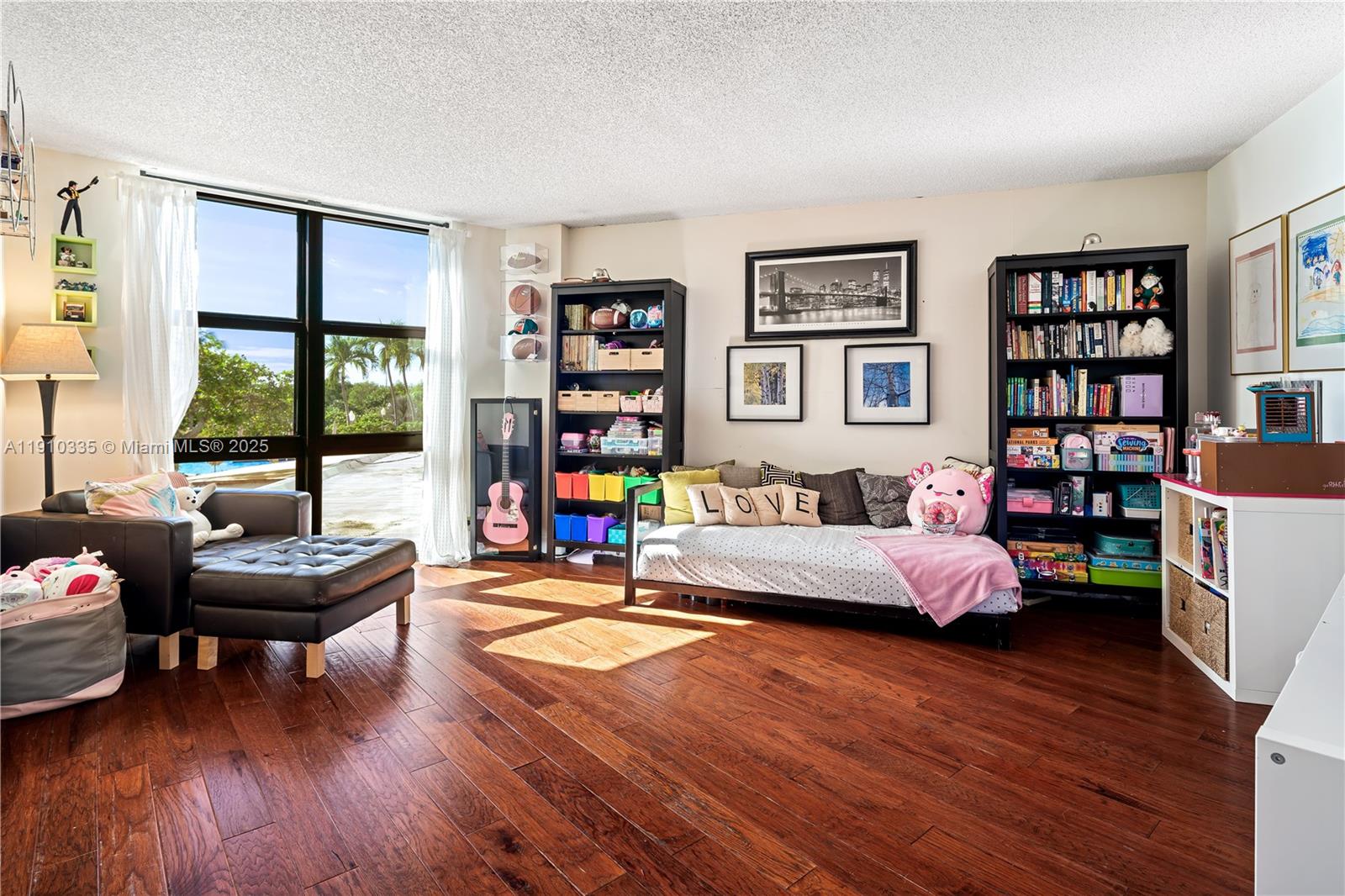 1111 Crandon Boulevard, Unit C205 Key Biscayne, FL 33149 - Photo 9 of 23