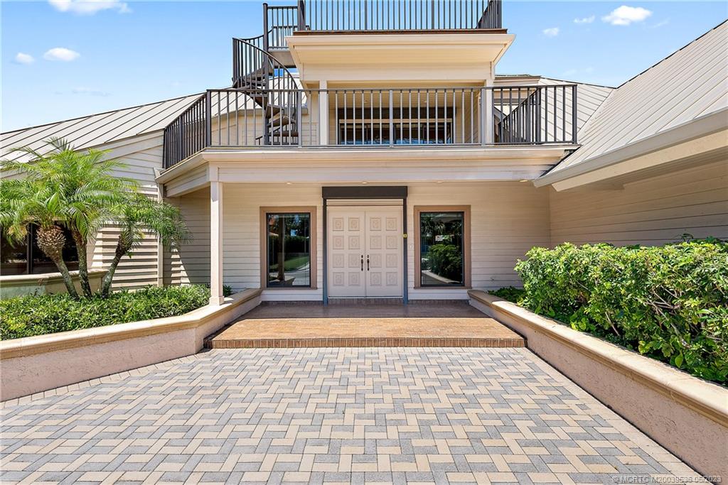 19 Island Road Sewall's Point, FL 34996 - Photo 15 of 50 a view of entryway with a yard