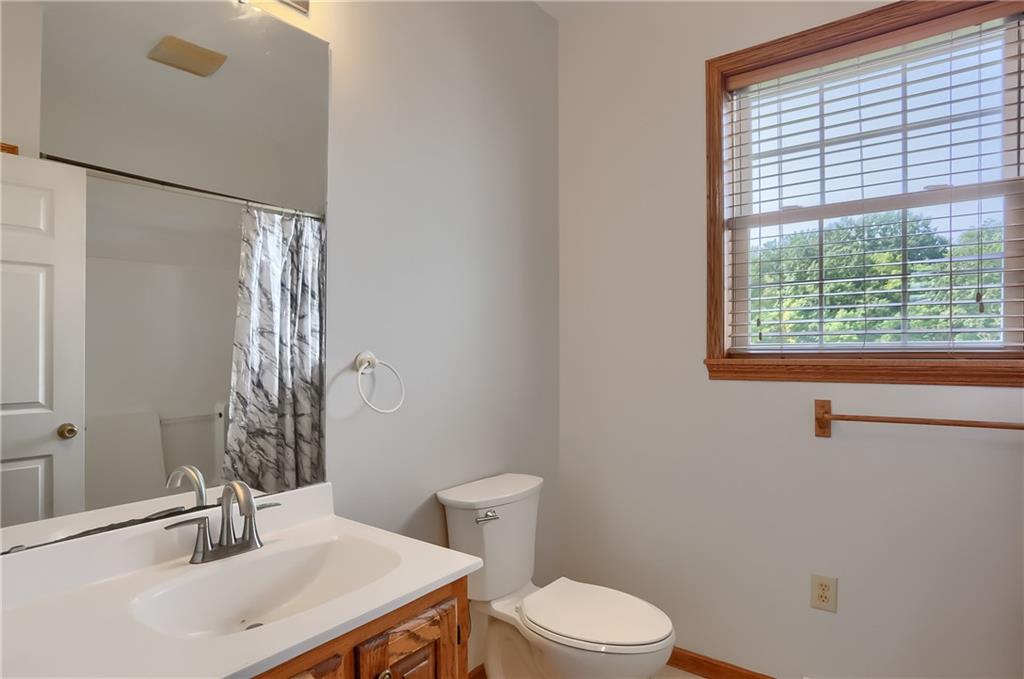 635 Cameron Road New Castle, PA 16101 - Photo 18 of 48