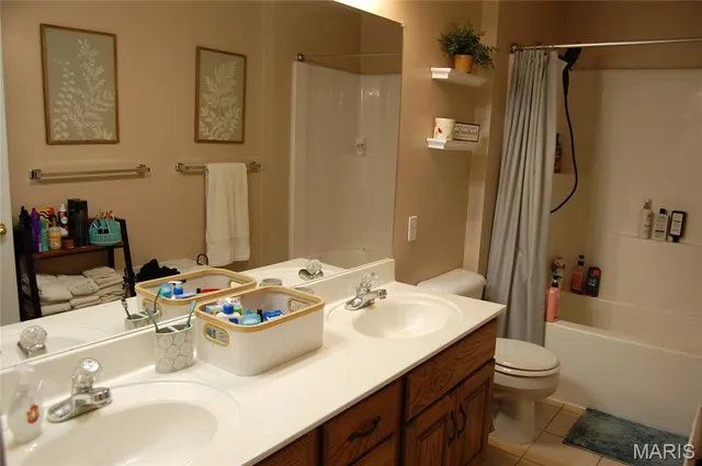 $174,900 | 321 Meadow View Drive, Poplar Bluff, MO 63901