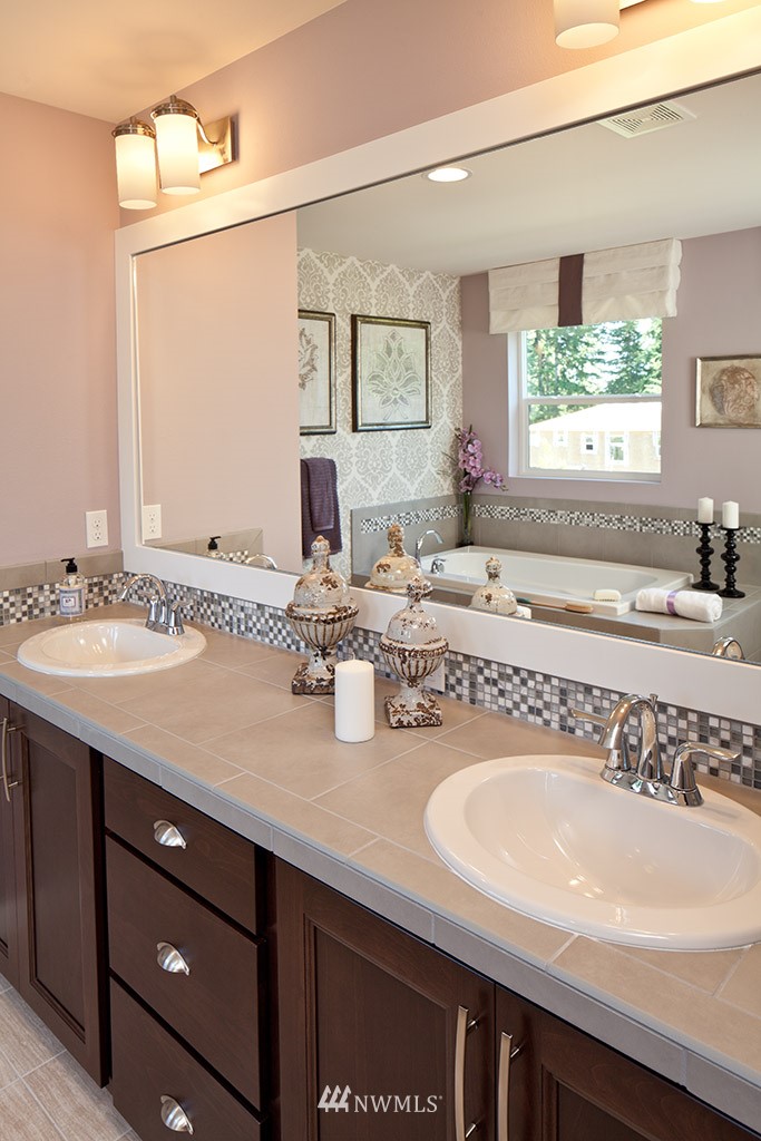 3620 198th Place Southeast, Unit 2058 Bothell, WA 98012 - Photo 6 of 14 Gallery Image 6