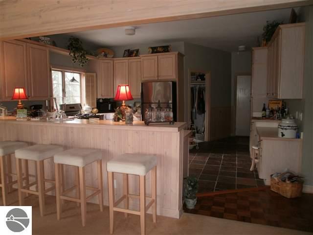 6868 Deepwater Point Road Williamsburg, MI 49690 - Photo 11 of 16 1734374-11.JPG