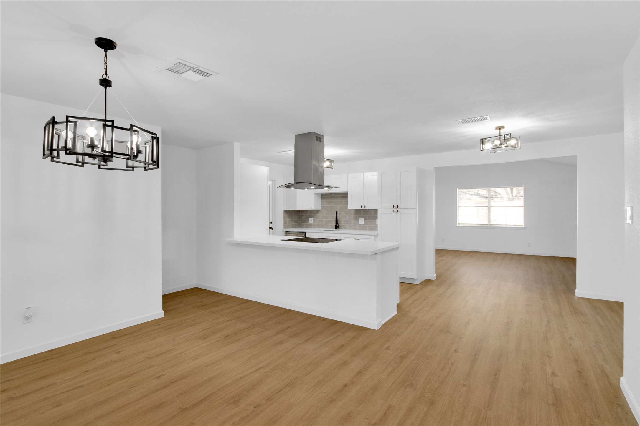 623 Gilpin Street Houston, TX 77034 - Photo 5 of 46