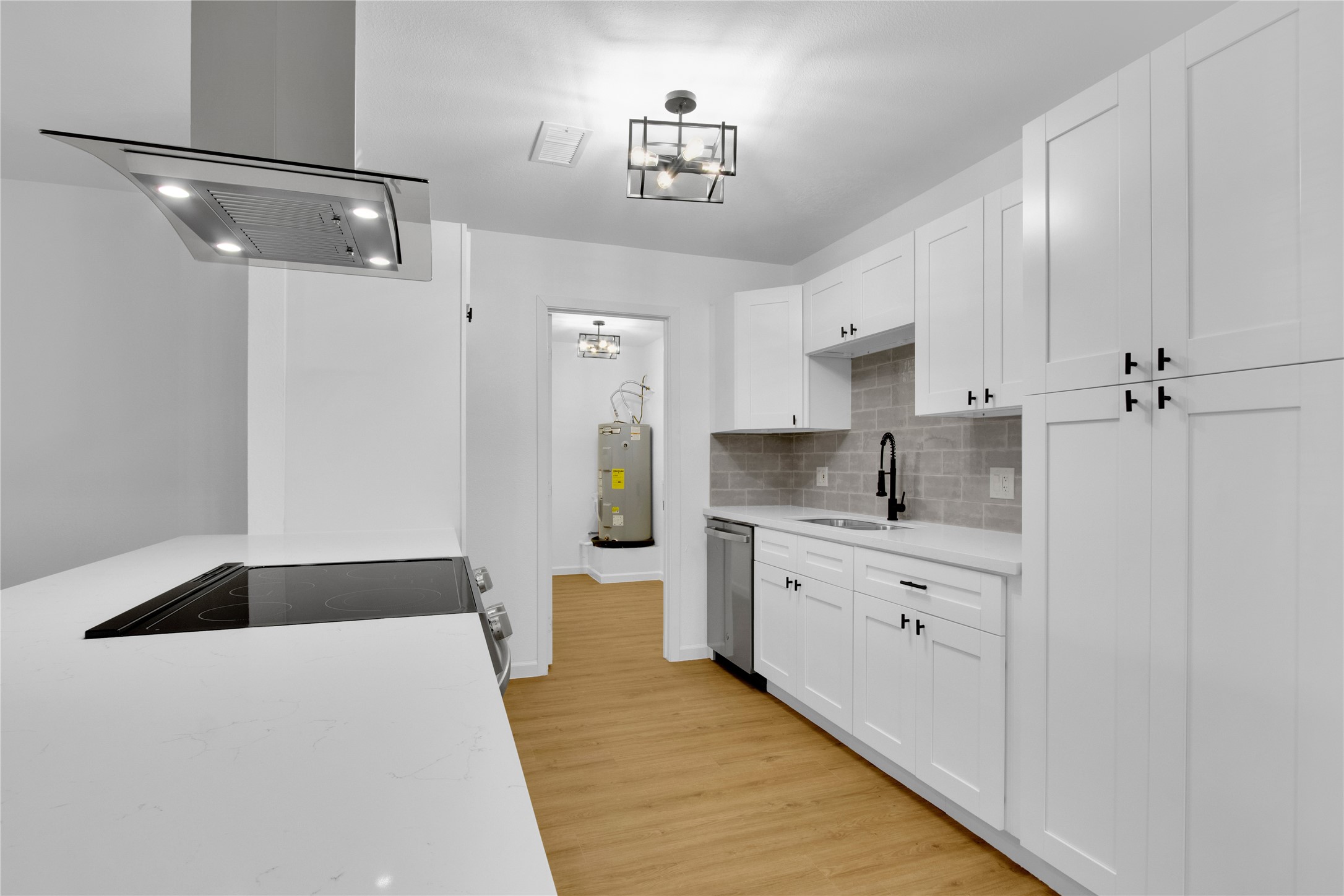 623 Gilpin Street Houston, TX 77034 - Photo 9 of 46